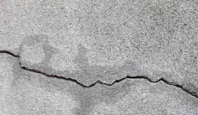 Leaking Cracks Repair